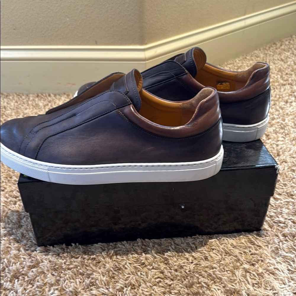 Magnanni Fiore Grey and Brown Shoe